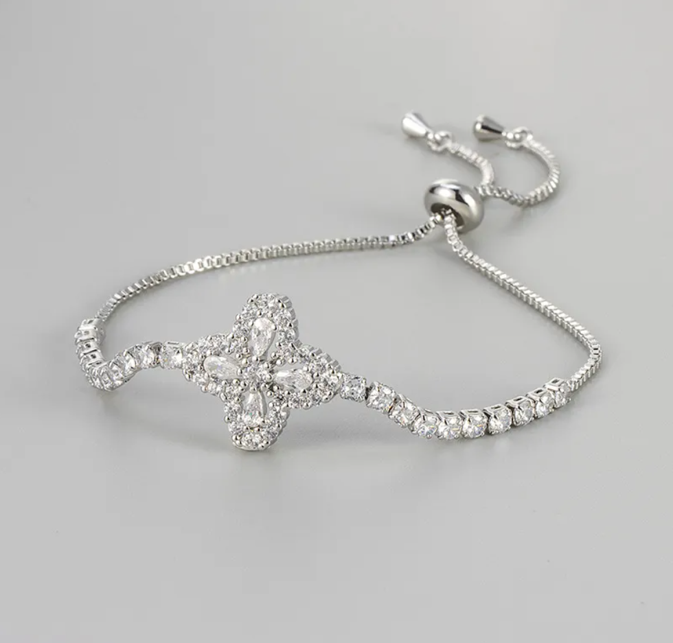 Zircon Floral Adjustable Bracelet - Sparkle in Style!