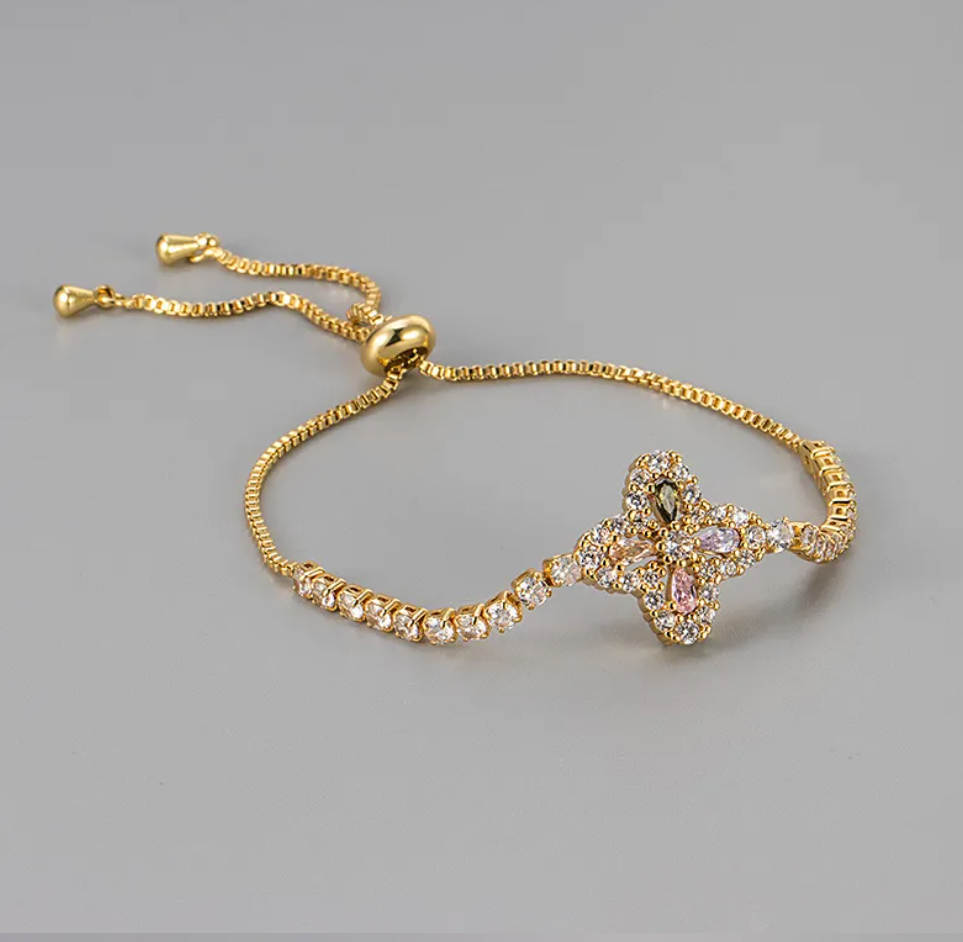 Zircon Floral Adjustable Bracelet - Sparkle in Style!